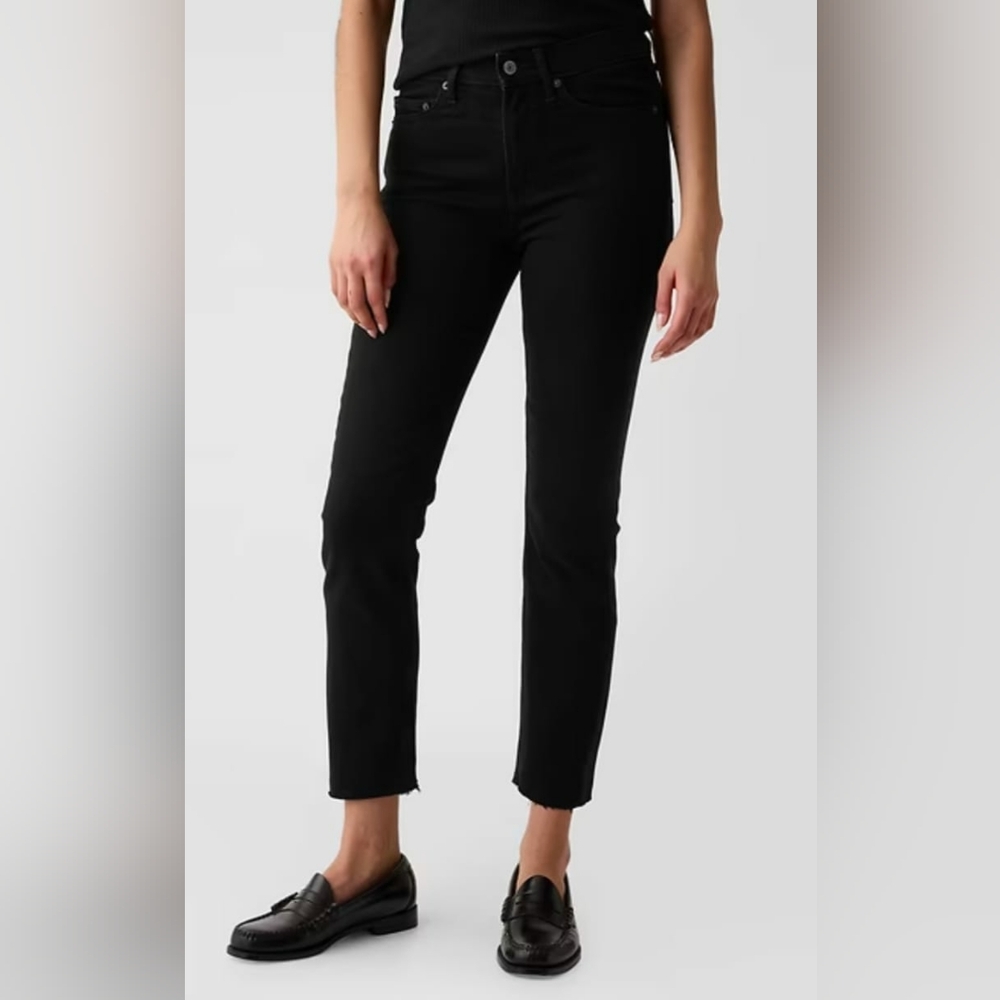 GAP Black Vintage Mid Rise Slim Jeans (Women's)